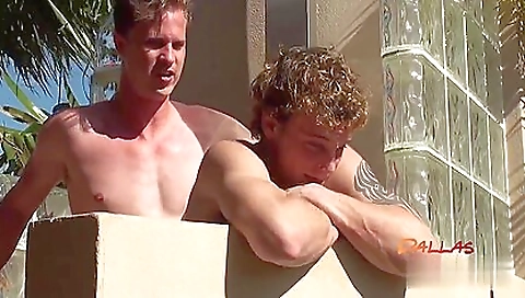 Dallas Reeves Barebacks Donny Forza At The Shower
